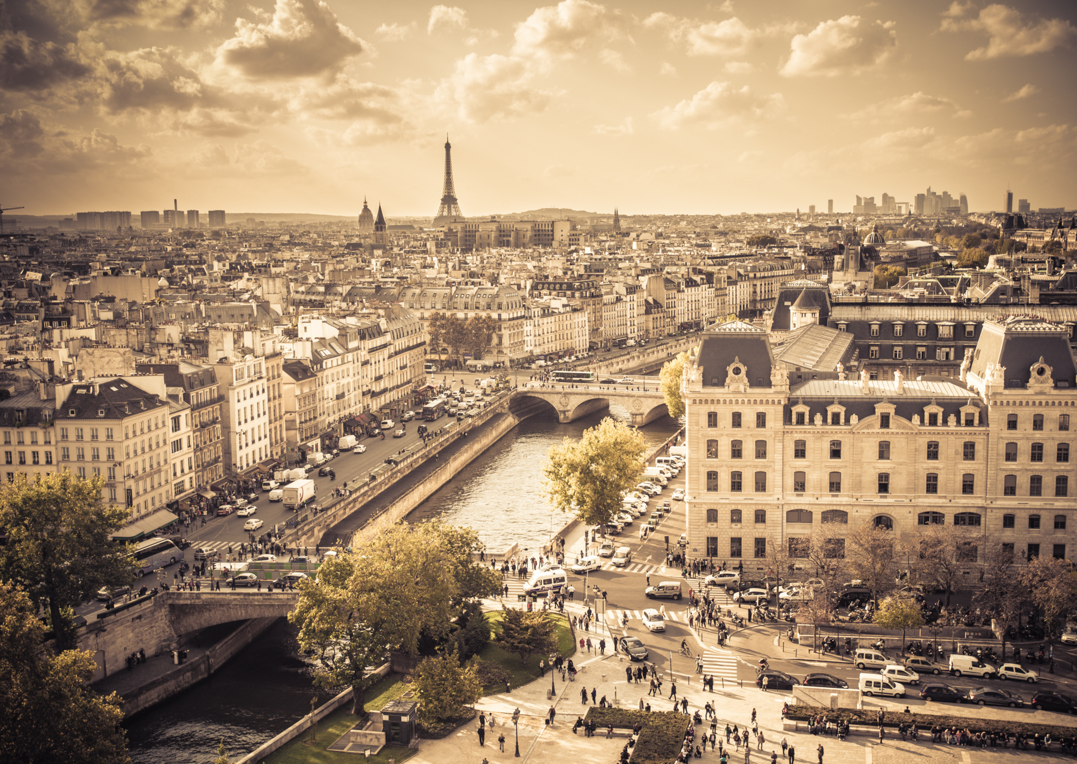 Vintage Paris skyline